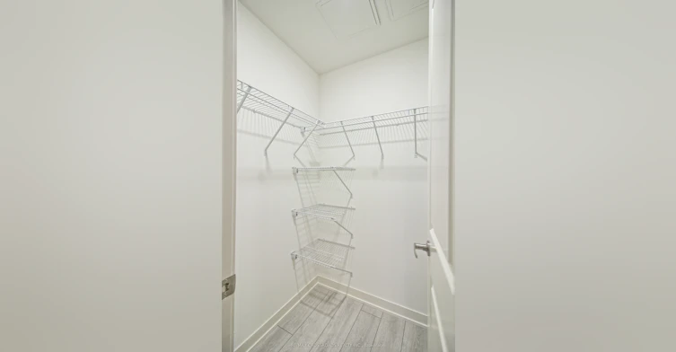 703-4955 Yonge Street, Toronto, ON, M2N 0L8 - 12