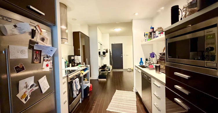 519-38 Dan Leckie Way, Toronto, ON, M5V 2V6 - 5