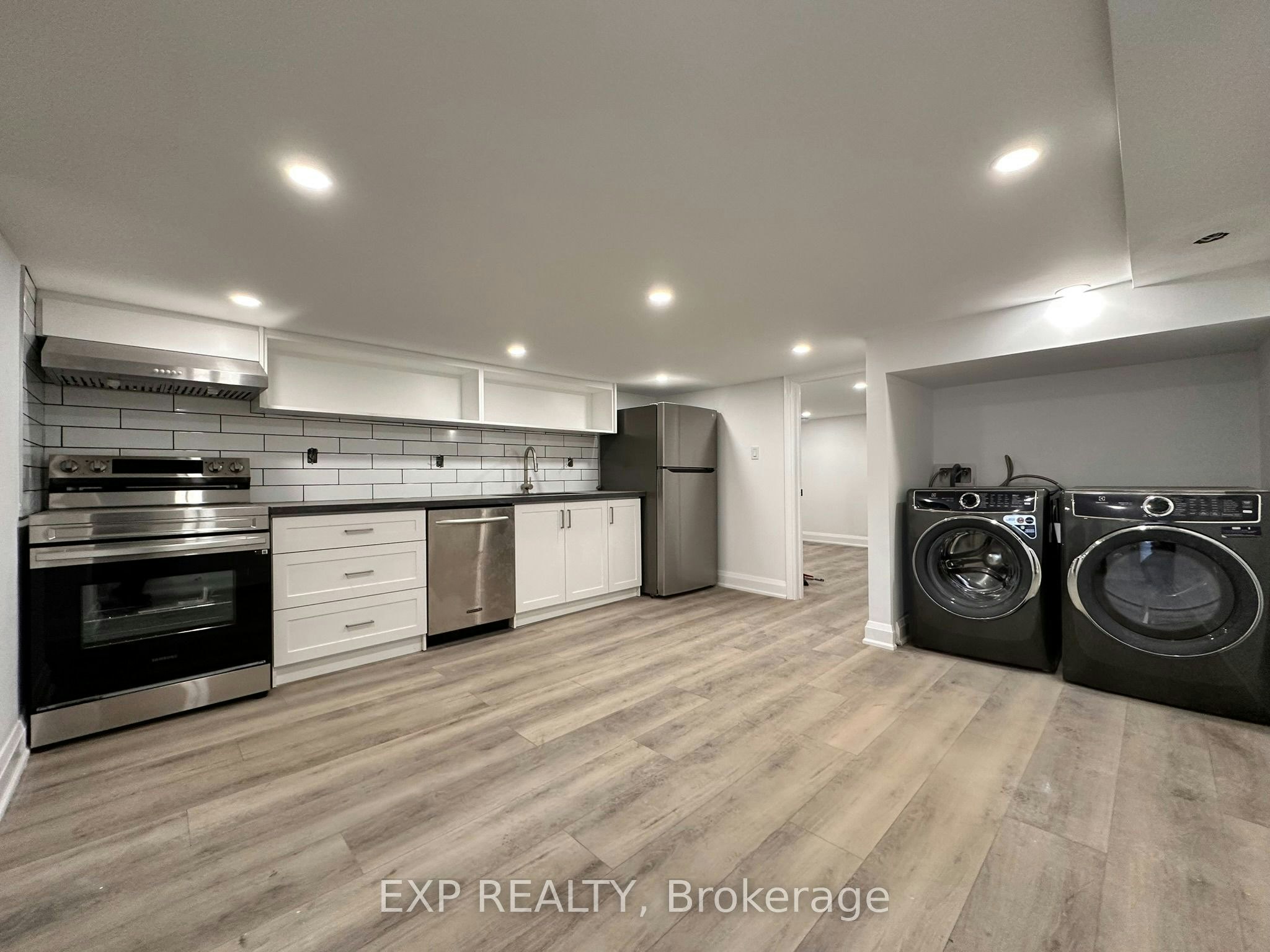 Lower-143 Gladstone Avenue, Toronto, ON, M6J 3L1 - 2