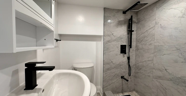 Lower-143 Gladstone Avenue, Toronto, ON, M6J 3L1 - 12