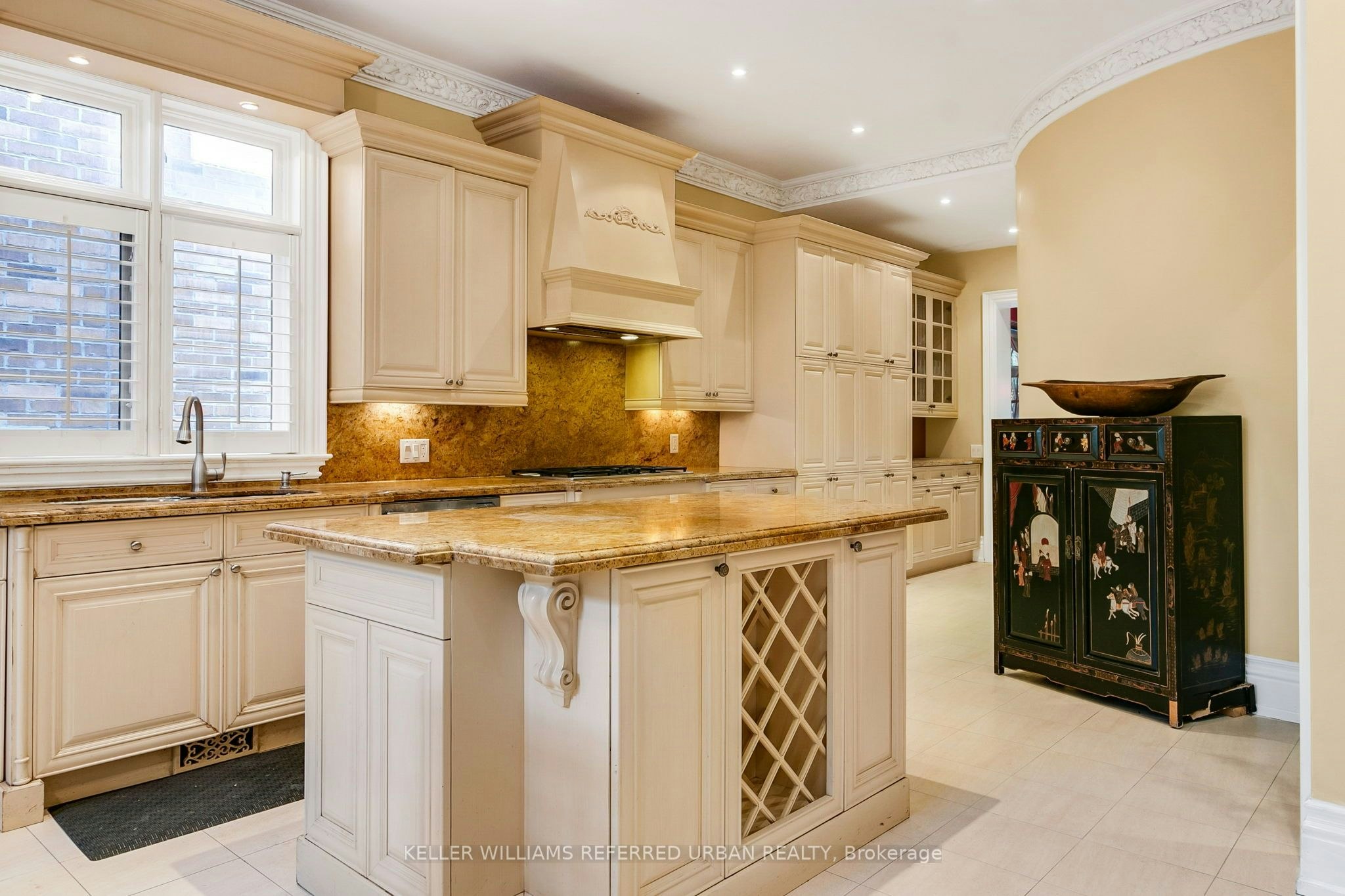 45 Mathersfield Drive, Toronto, ON, M4W 3W4 - 8
