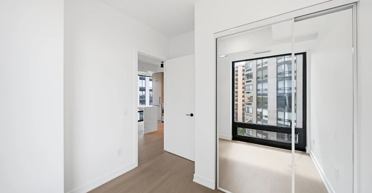 1525-89 Montclair Avenue, Toronto, ON, M5P 0B1 - 18