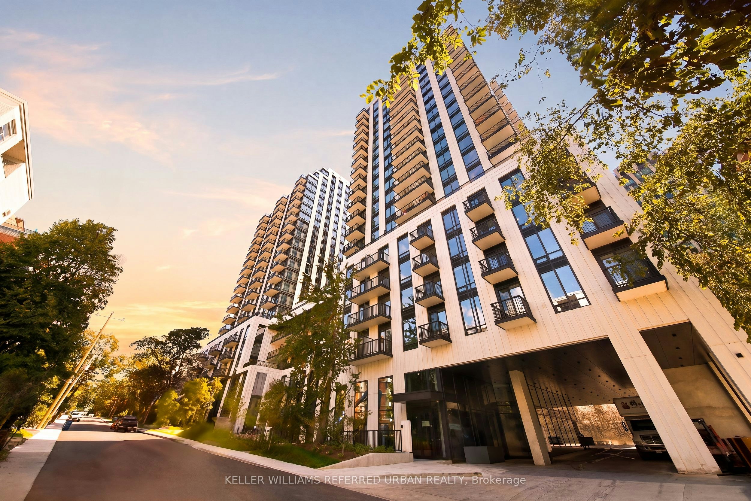 1525-89 Montclair Avenue, Toronto, ON, M5P 0B1 - 2