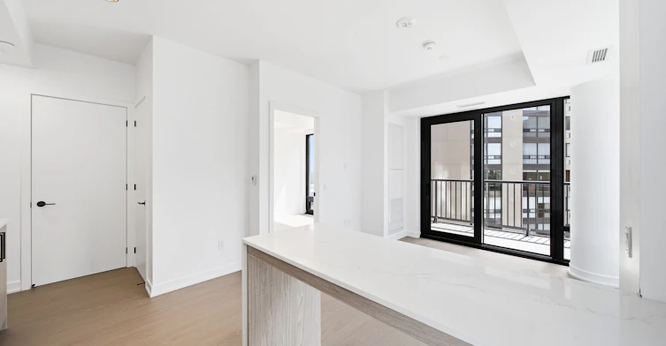 1525-89 Montclair Avenue, Toronto, ON, M5P 0B1 - 7
