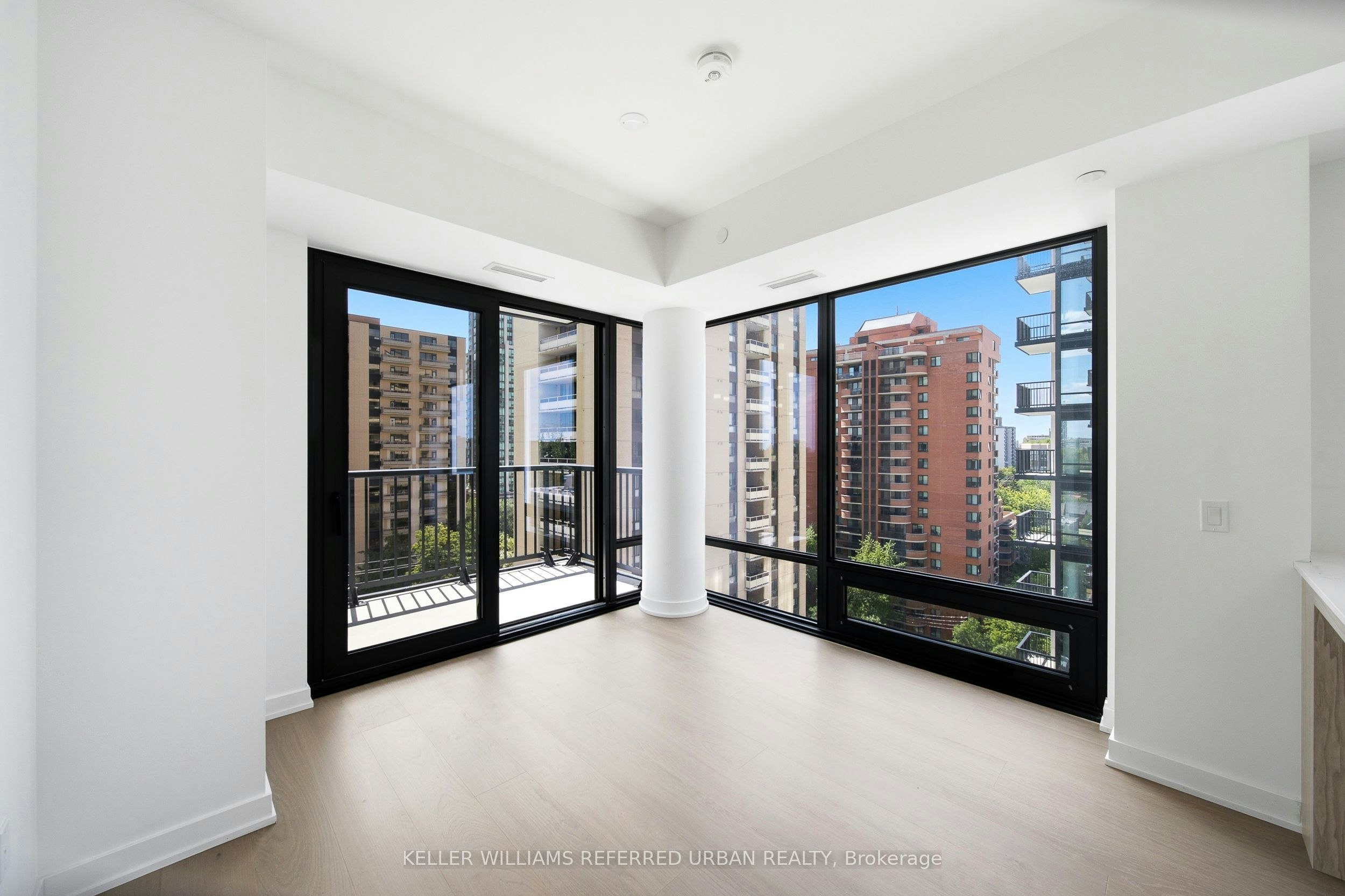 1525-89 Montclair Avenue, Toronto, ON, M5P 0B1 - 8