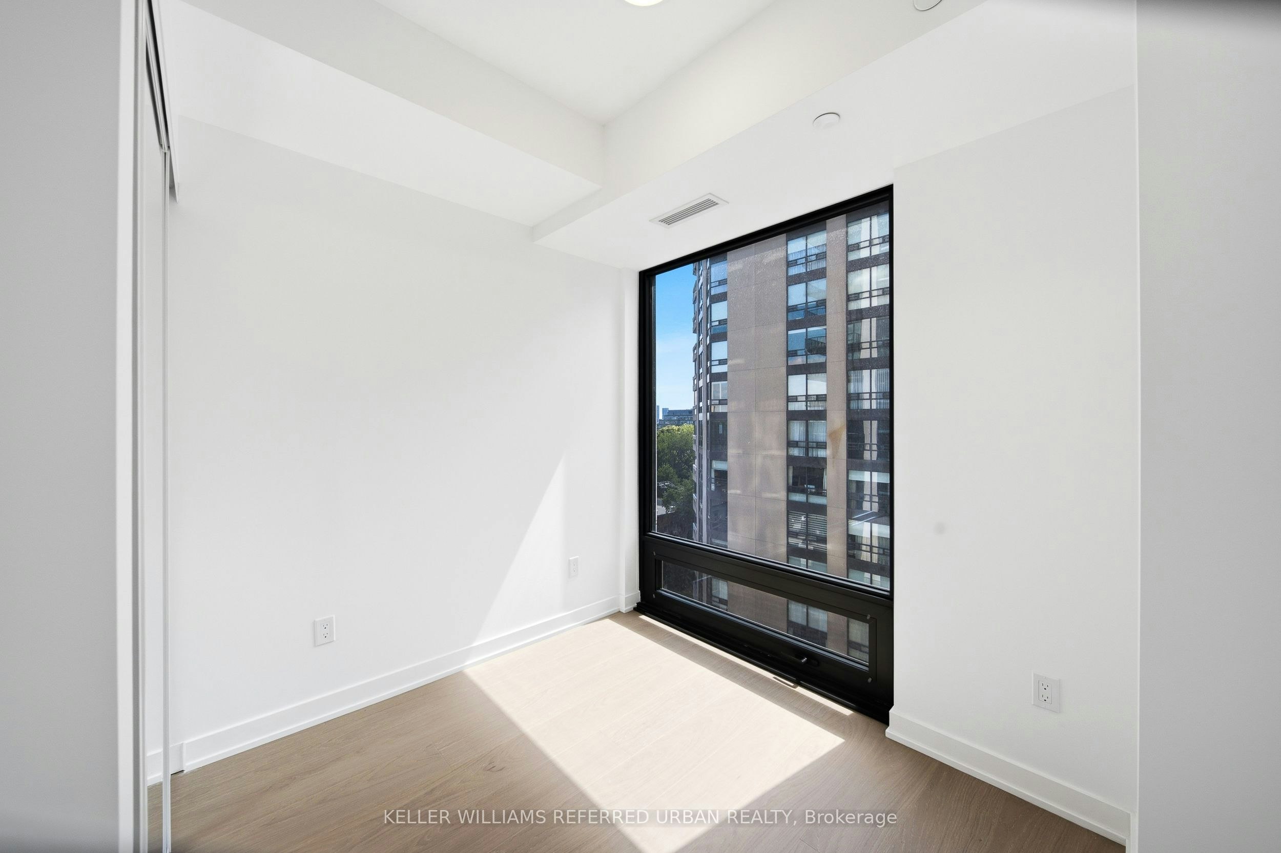 1525-89 Montclair Avenue, Toronto, ON, M5P 0B1 - 17