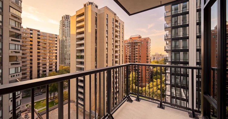 1525-89 Montclair Avenue, Toronto, ON, M5P 0B1 - 21