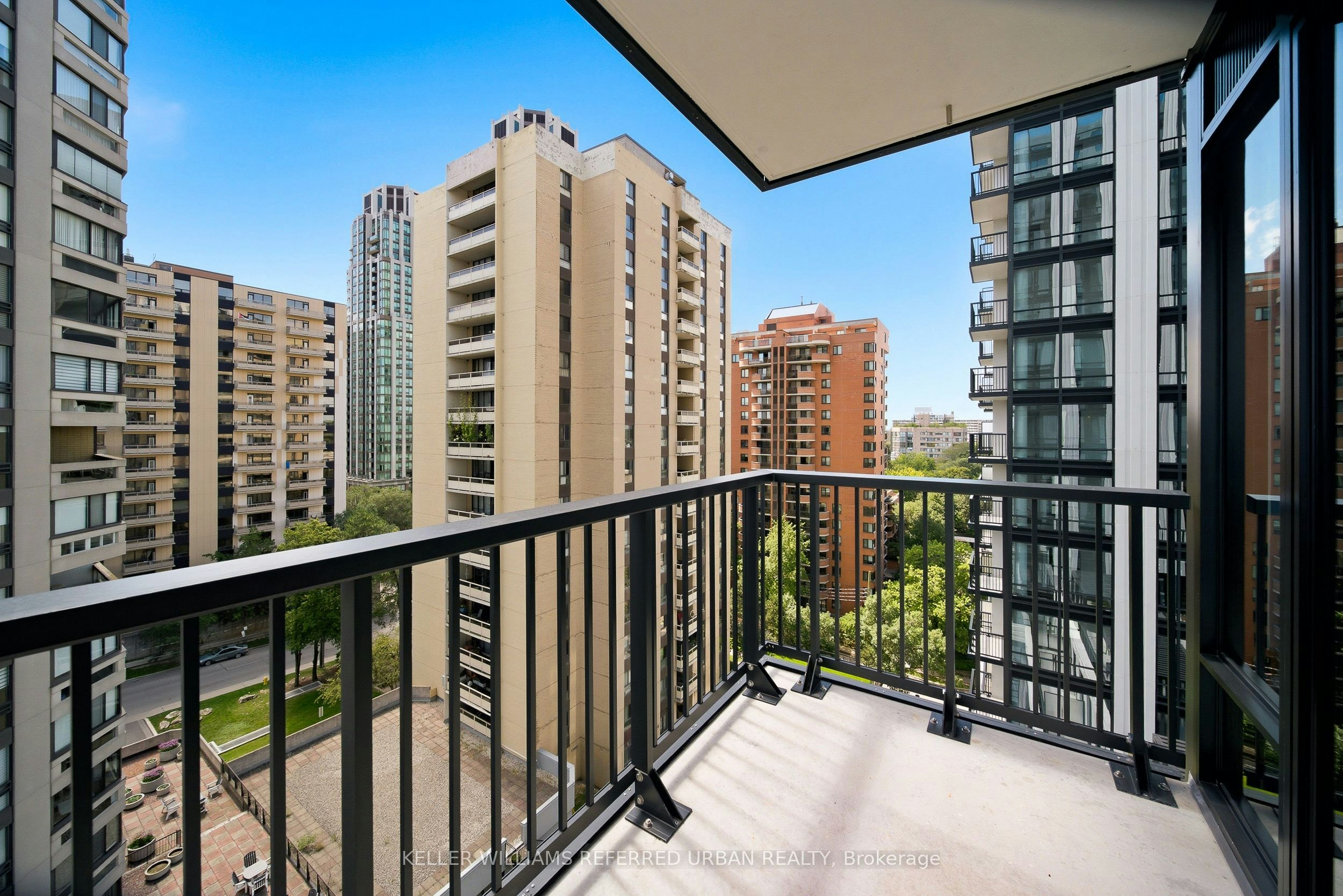1525-89 Montclair Avenue, Toronto, ON, M5P 0B1 - 22