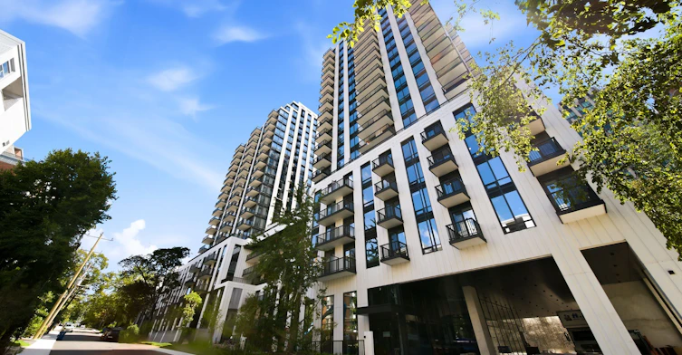 1525-89 Montclair Avenue, Toronto, ON, M5P 0B1 - 3