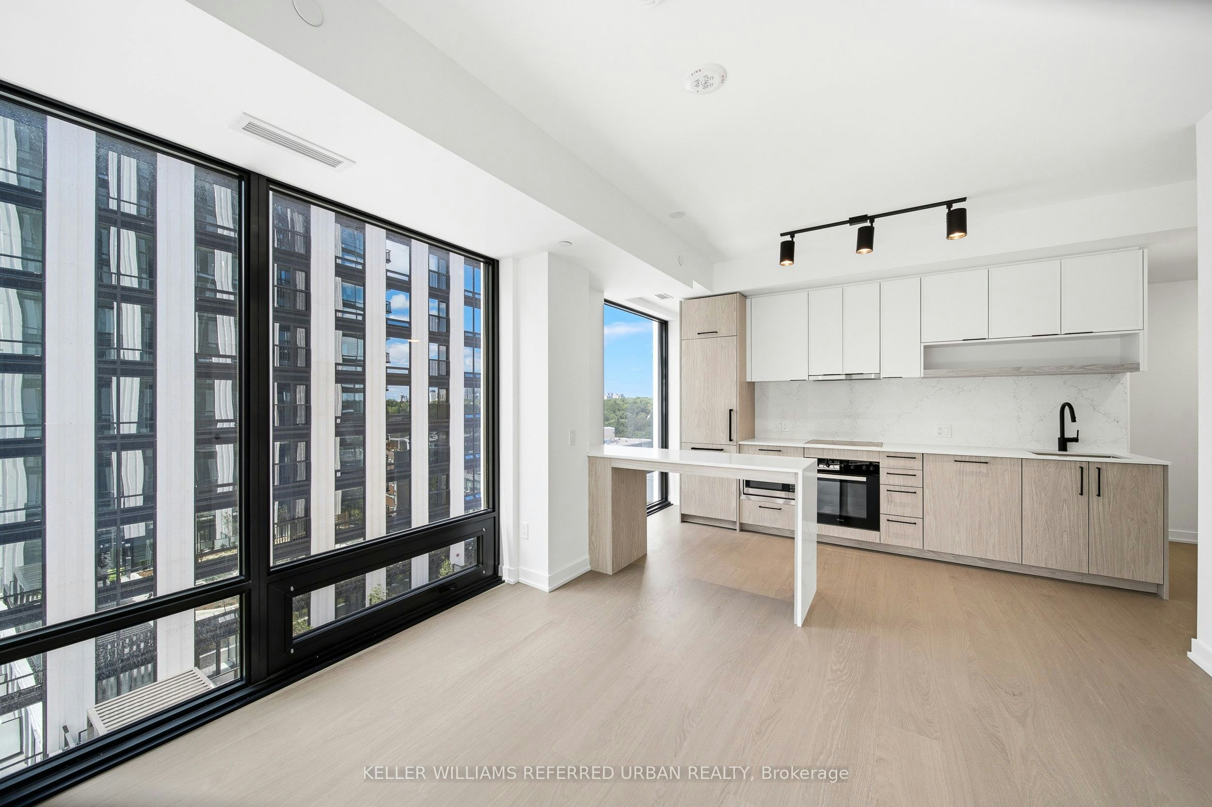 1525-89 Montclair Avenue, Toronto, ON, M5P 0B1 - 11