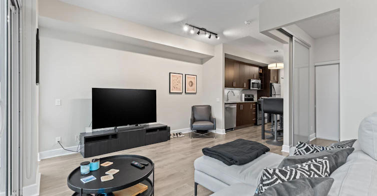 1204-116 George Street, Toronto, ON, M5A 3S2 - 3