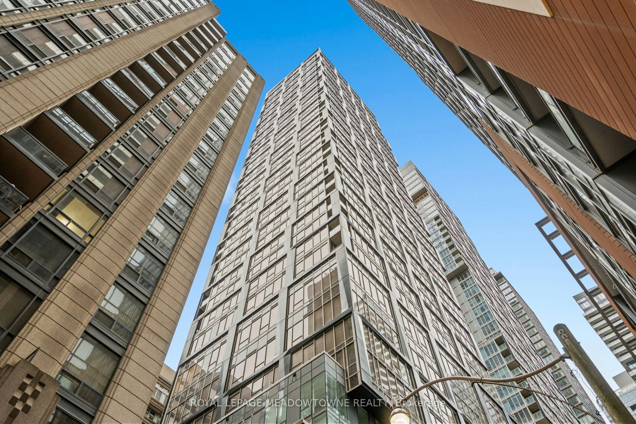 813-15 Mercer Street, Toronto, ON, M5V 0T8 - 22