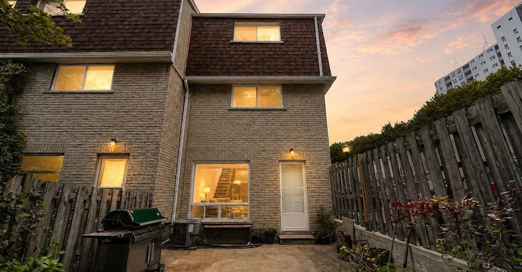 7-91 Rameau Drive, Toronto, ON, M2H 1T6 - 3