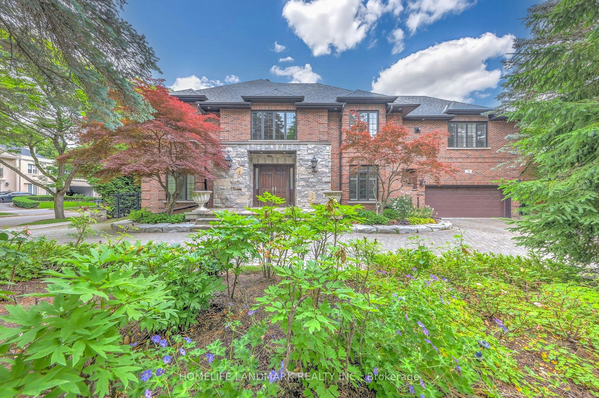 38 Misty Crescent, Toronto, ON, M3B 1T3