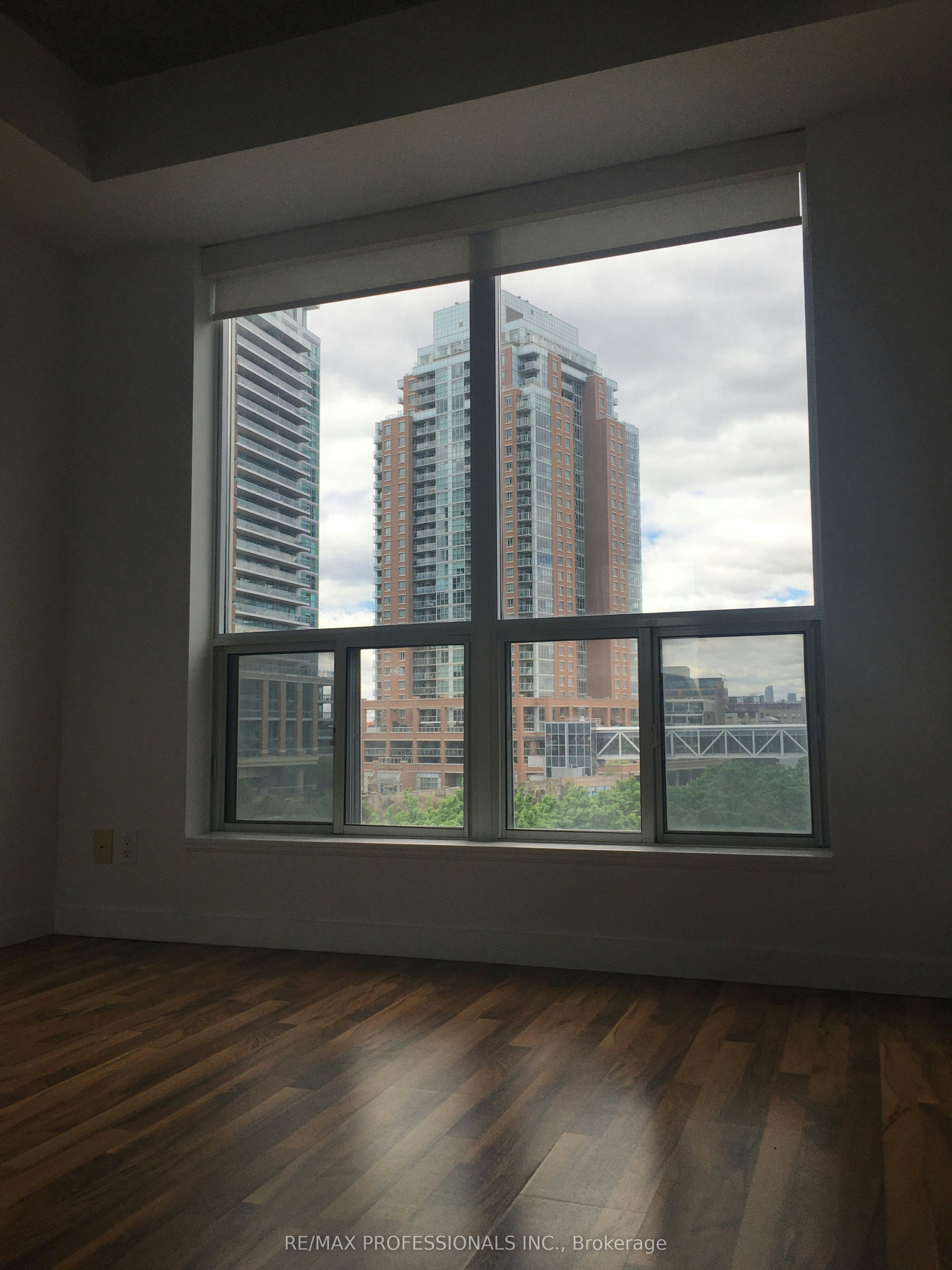 523-1 Shaw Street W, Toronto, ON, M6K 0A1 - 12