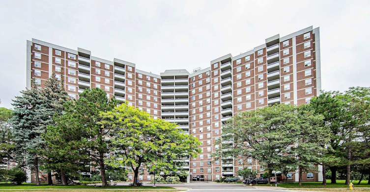 205-5 Shady Golfway, Toronto, ON, M3C 3A5 - 2