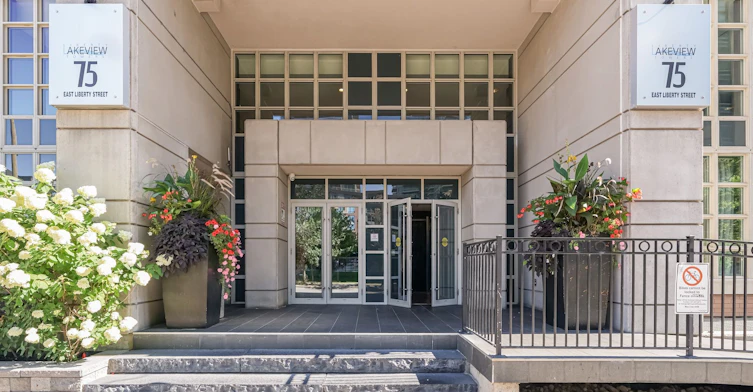 305-75 East Liberty Street, Toronto, ON, M6K 3R3 - 2
