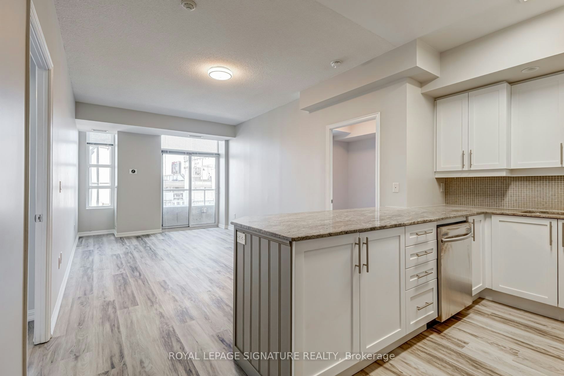 305-75 East Liberty Street, Toronto, ON, M6K 3R3 - 6