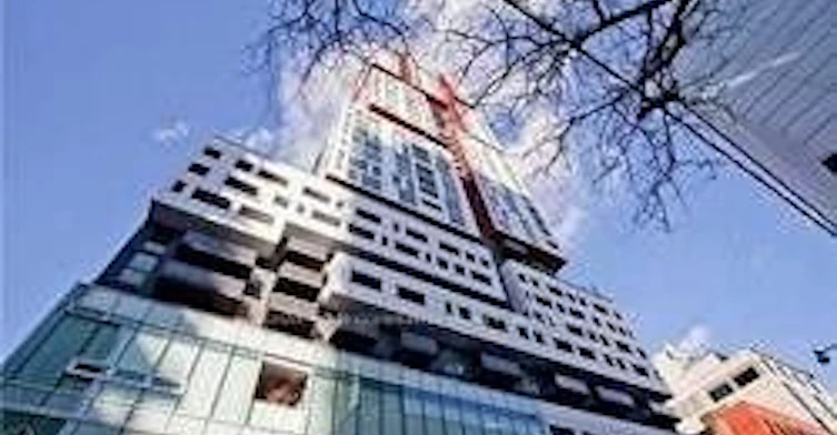 913-318 Richmond Street W, Toronto, ON, M5V 1X2
