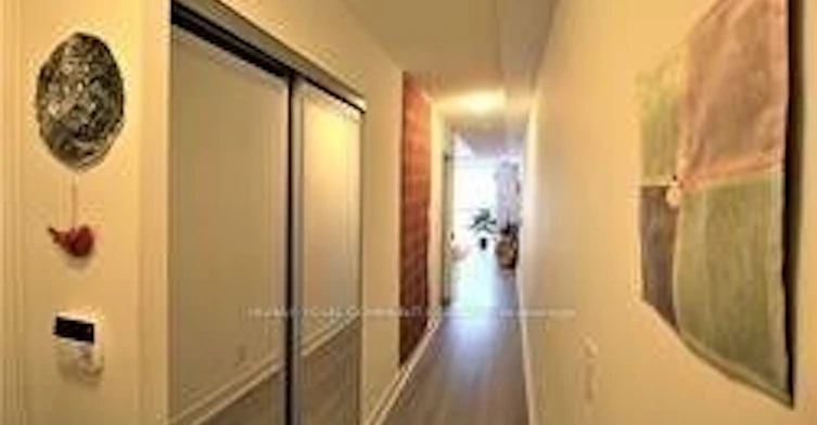 913-318 Richmond Street W, Toronto, ON, M5V 1X2 - 2