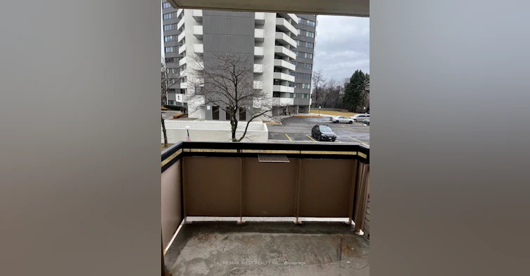202-130 Neptune Drive, Toronto, ON, M6A 1X5 - 3