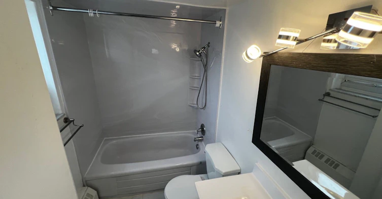 202-130 Neptune Drive, Toronto, ON, M6A 1X5 - 15