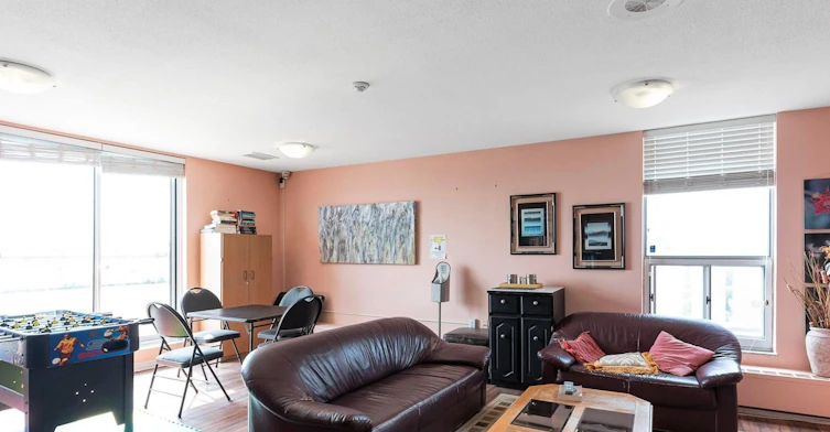 202-130 Neptune Drive, Toronto, ON, M6A 1X5 - 27