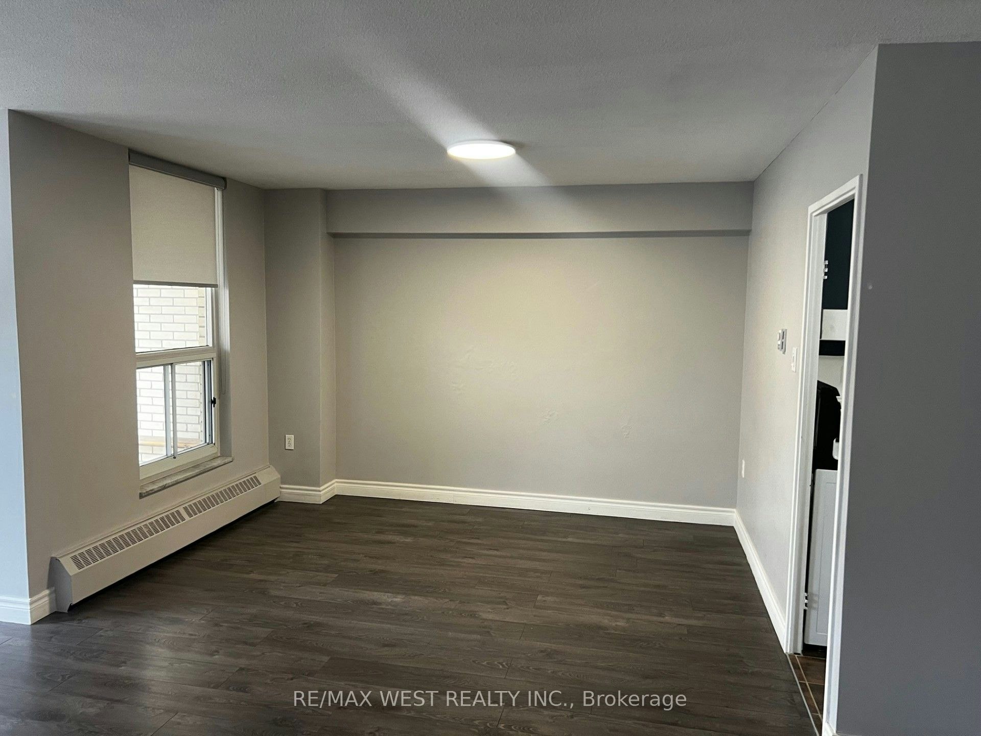 202-130 Neptune Drive, Toronto, ON, M6A 1X5 - 10