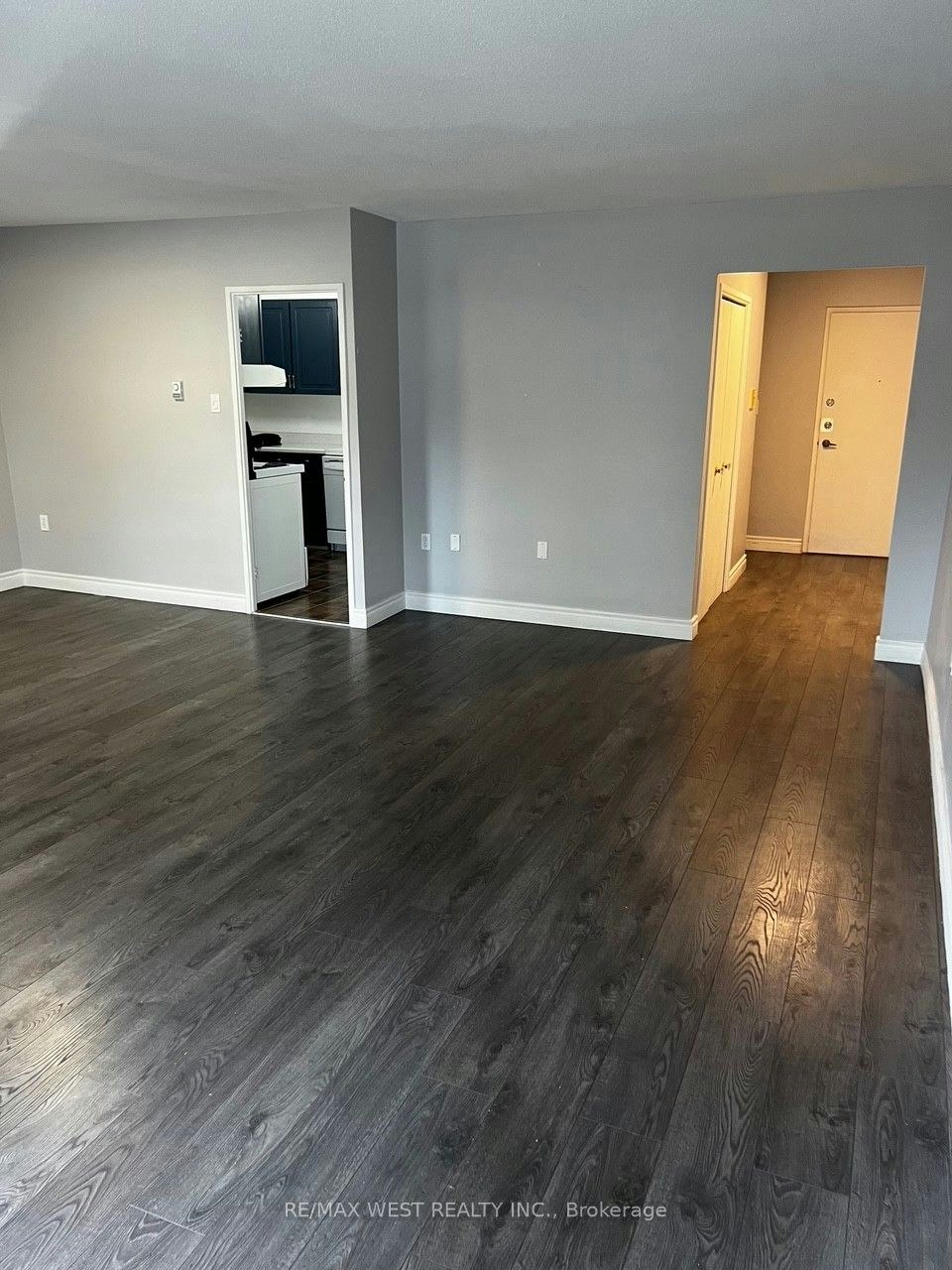 202-130 Neptune Drive, Toronto, ON, M6A 1X5 - 16