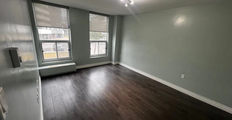 202-130 Neptune Drive, Toronto, ON, M6A 1X5 - 18