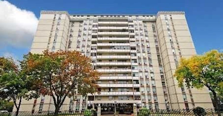 202-130 Neptune Drive, Toronto, ON, M6A 1X5