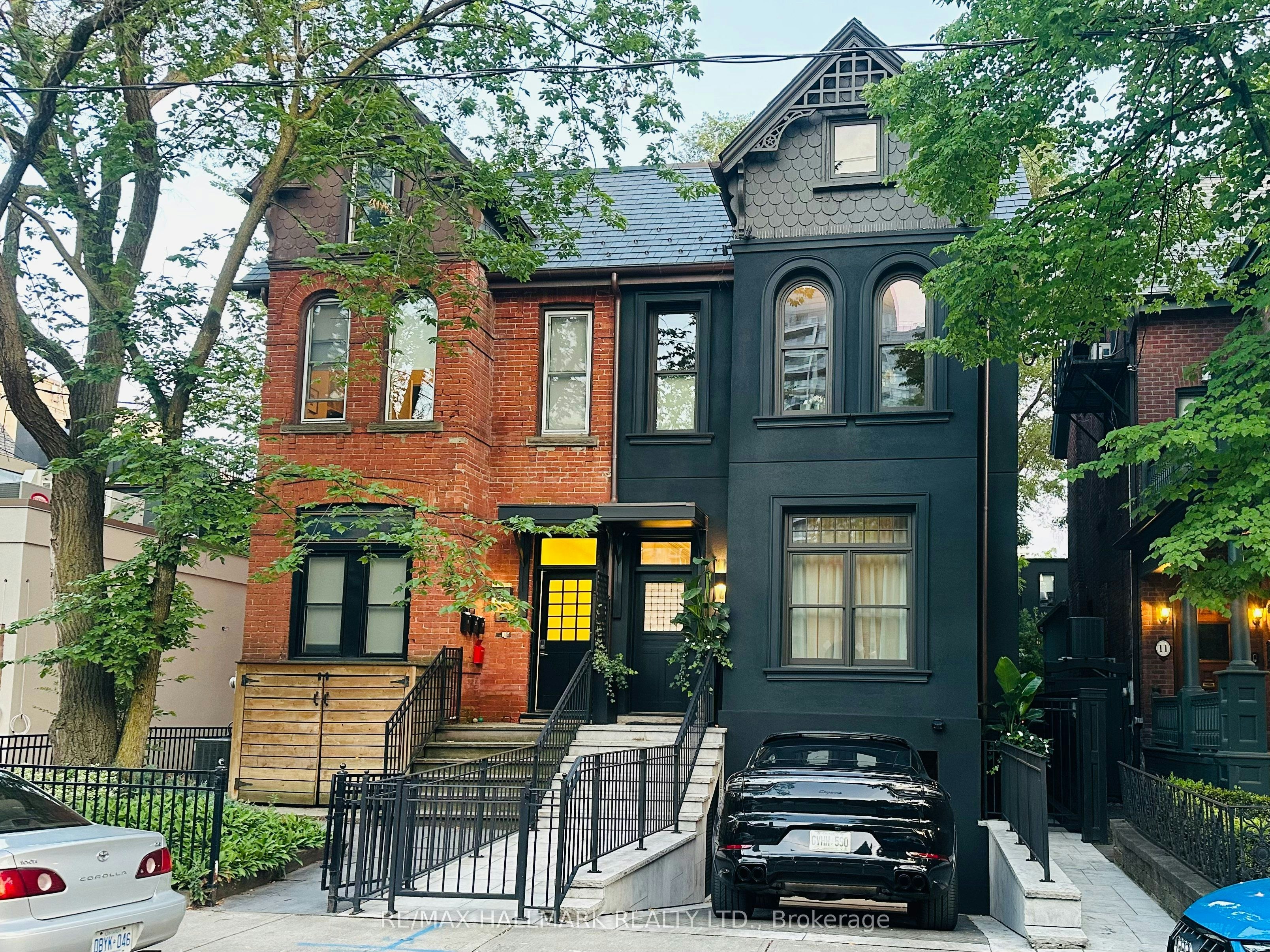 2-7 Bernard Avenue, Toronto, ON, M5R 1R3