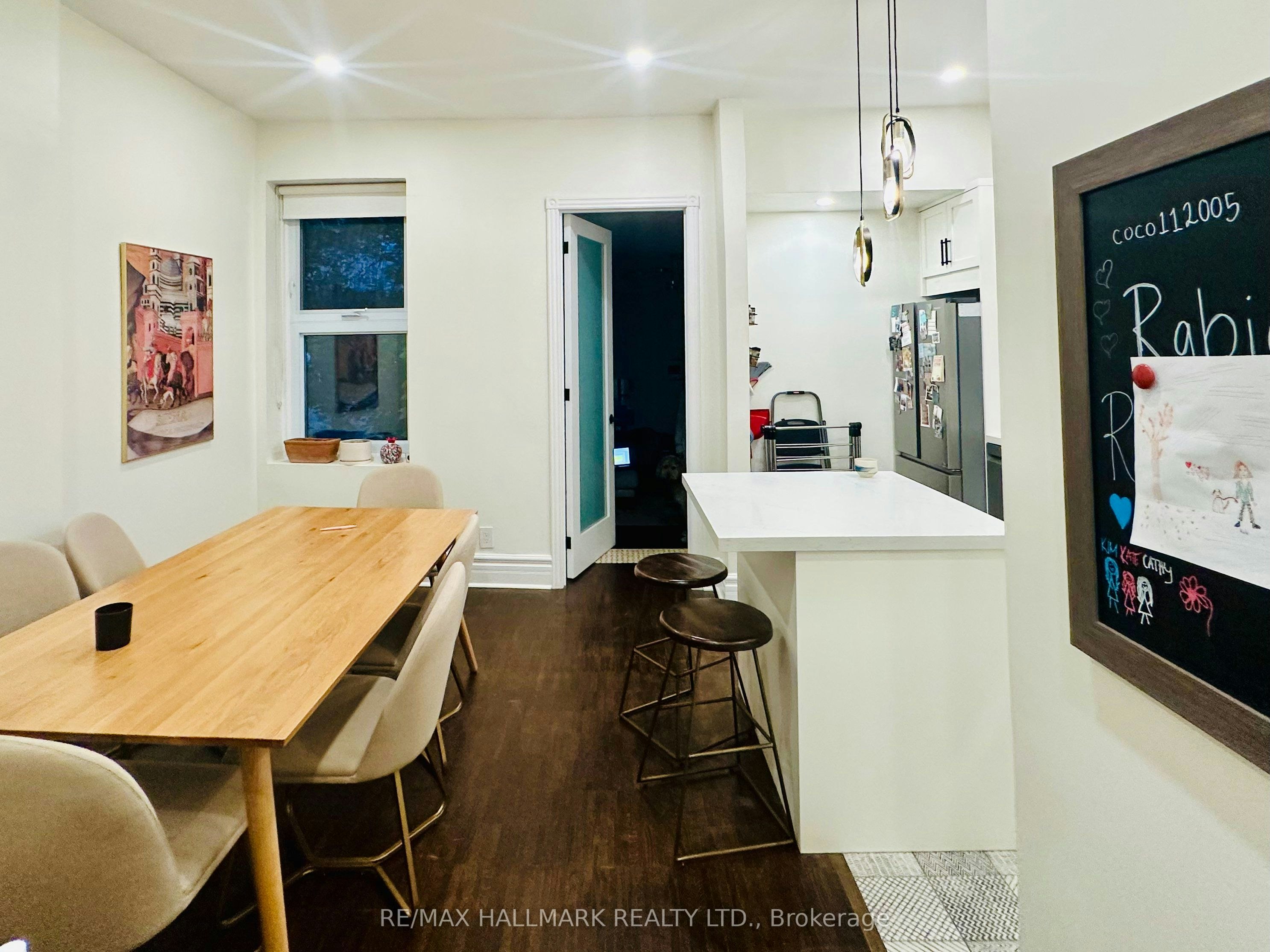 2-7 Bernard Avenue, Toronto, ON, M5R 1R3 - 4