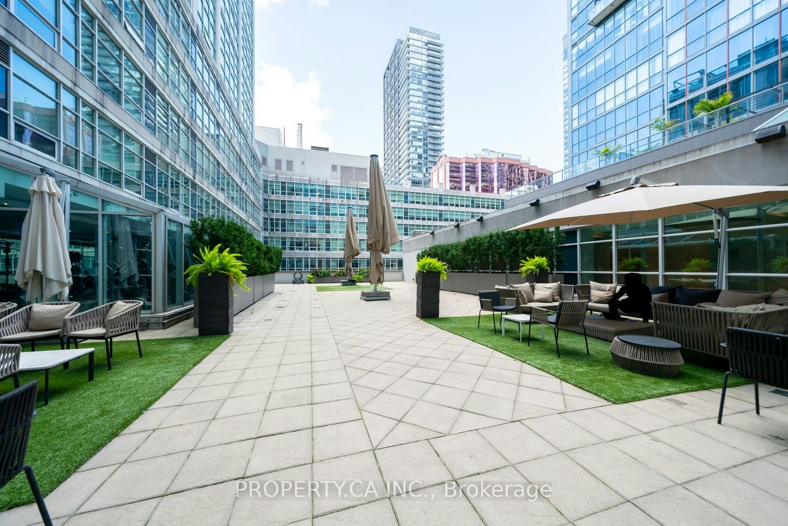 401-350 Wellington Street W, Toronto, ON, M5V 3W9 - 29