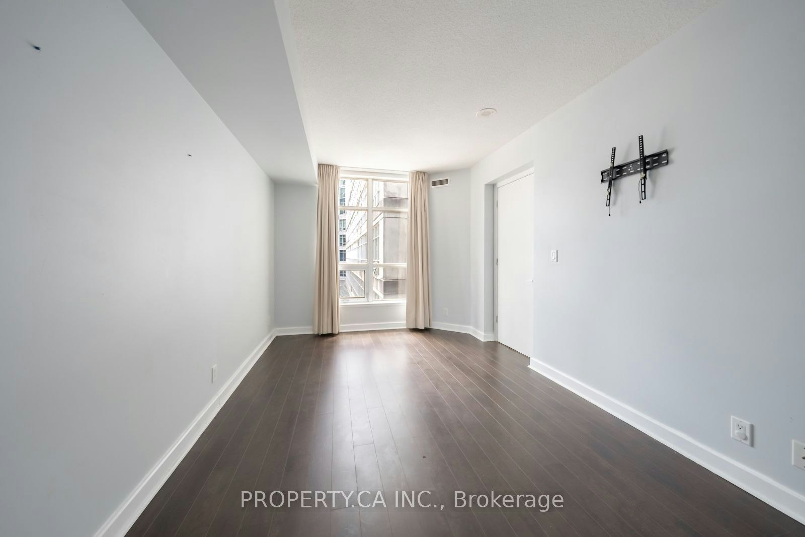 401-350 Wellington Street W, Toronto, ON, M5V 3W9 - 8