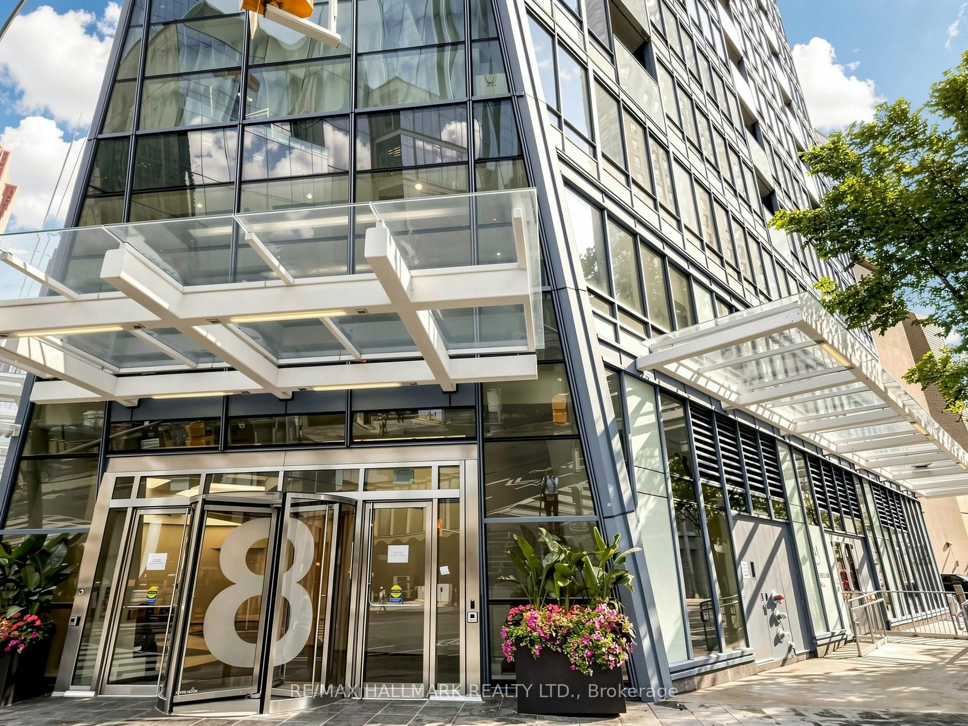 2711-8 The Esplanade Avenue, Toronto, ON, M5E 0A6