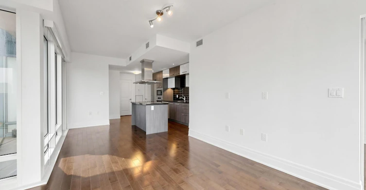 2711-8 The Esplanade Avenue, Toronto, ON, M5E 0A6 - 10