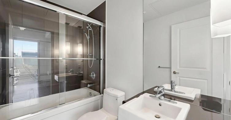 2711-8 The Esplanade Avenue, Toronto, ON, M5E 0A6 - 29
