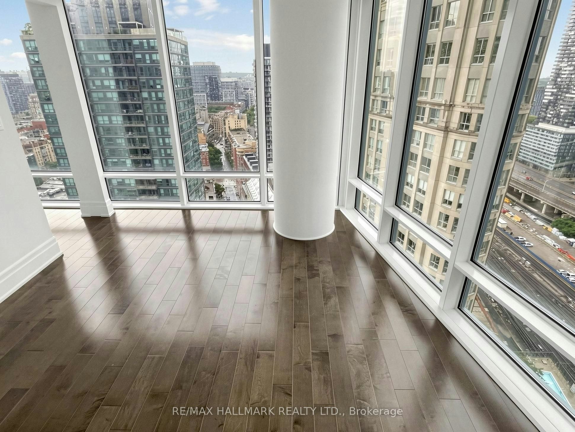 2711-8 The Esplanade Avenue, Toronto, ON, M5E 0A6 - 13