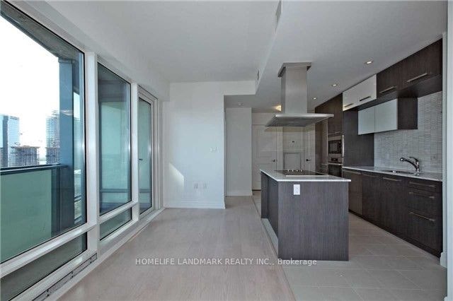 1811-8 The Esplanade N/A, Toronto, ON, M5E 0A6 - 4