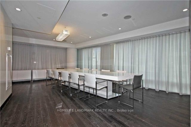 1811-8 The Esplanade N/A, Toronto, ON, M5E 0A6 - 18