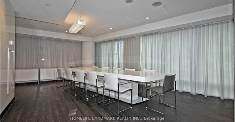 1811-8 The Esplanade N/A, Toronto, ON, M5E 0A6 - 18
