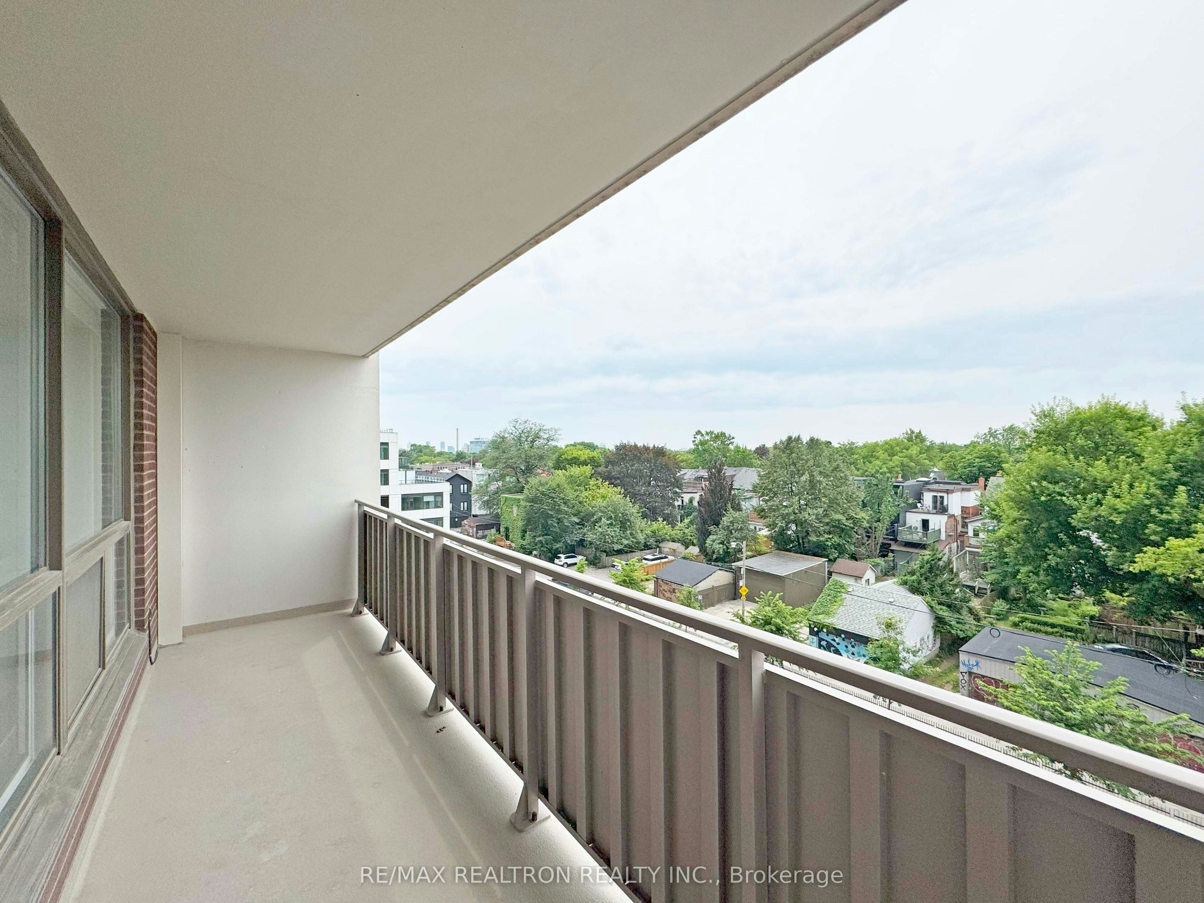 502-666 Spadina Avenue, Toronto, ON, M5S 2H8 - 8