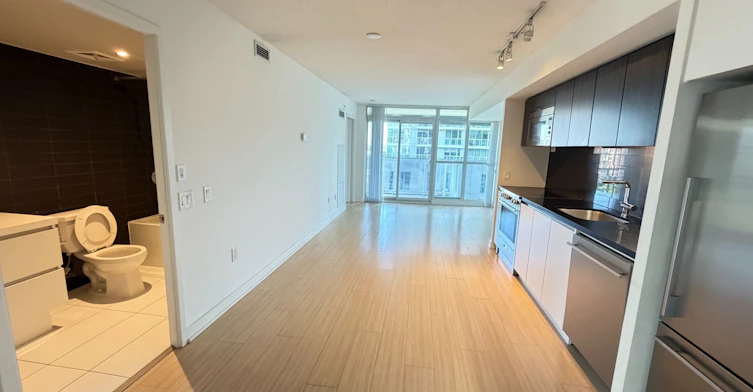 721-85 Queens Wharf Road, Toronto, ON, M5V 0J8 - 8