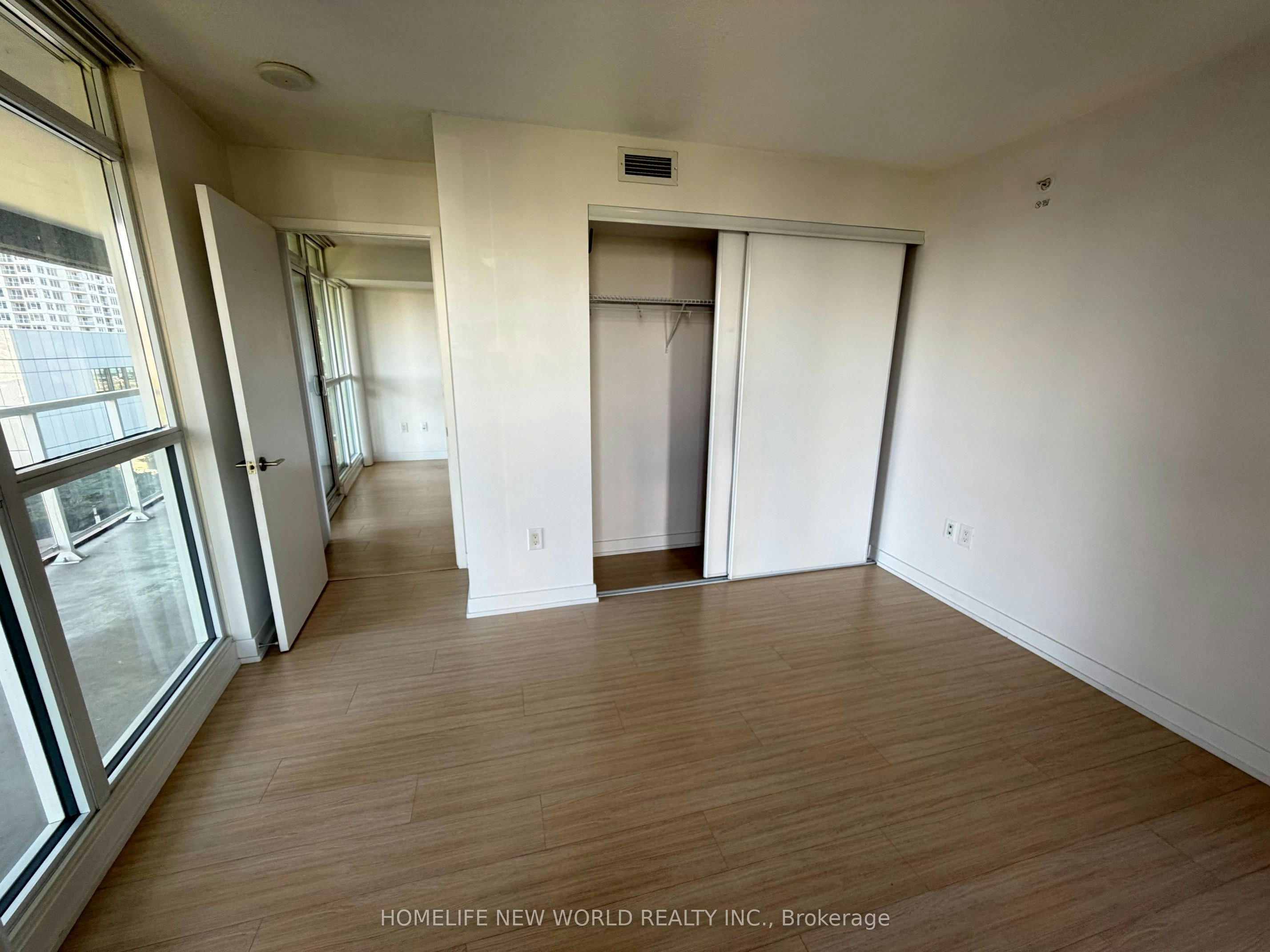 721-85 Queens Wharf Road, Toronto, ON, M5V 0J8 - 11