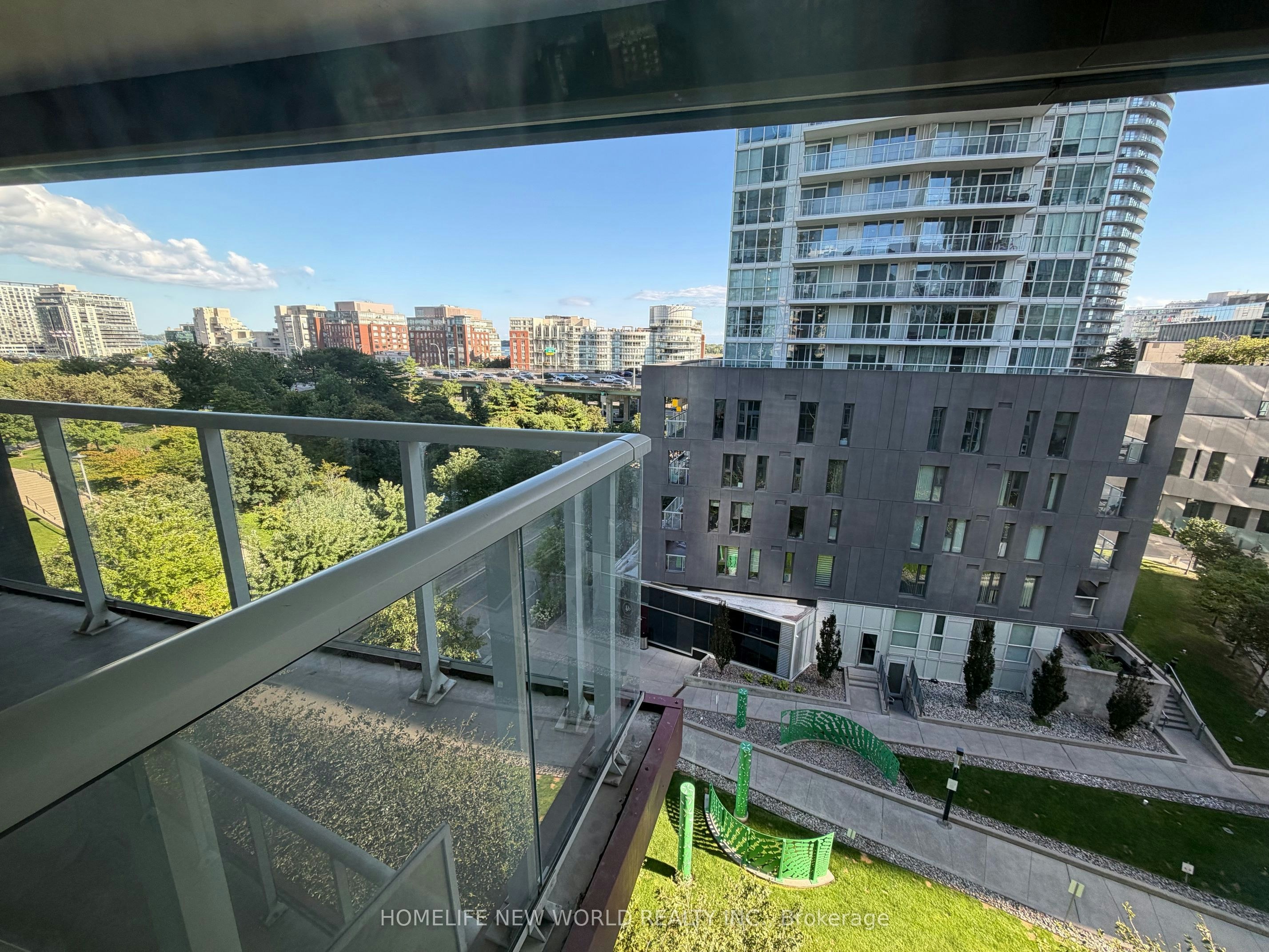 721-85 Queens Wharf Road, Toronto, ON, M5V 0J8 - 14