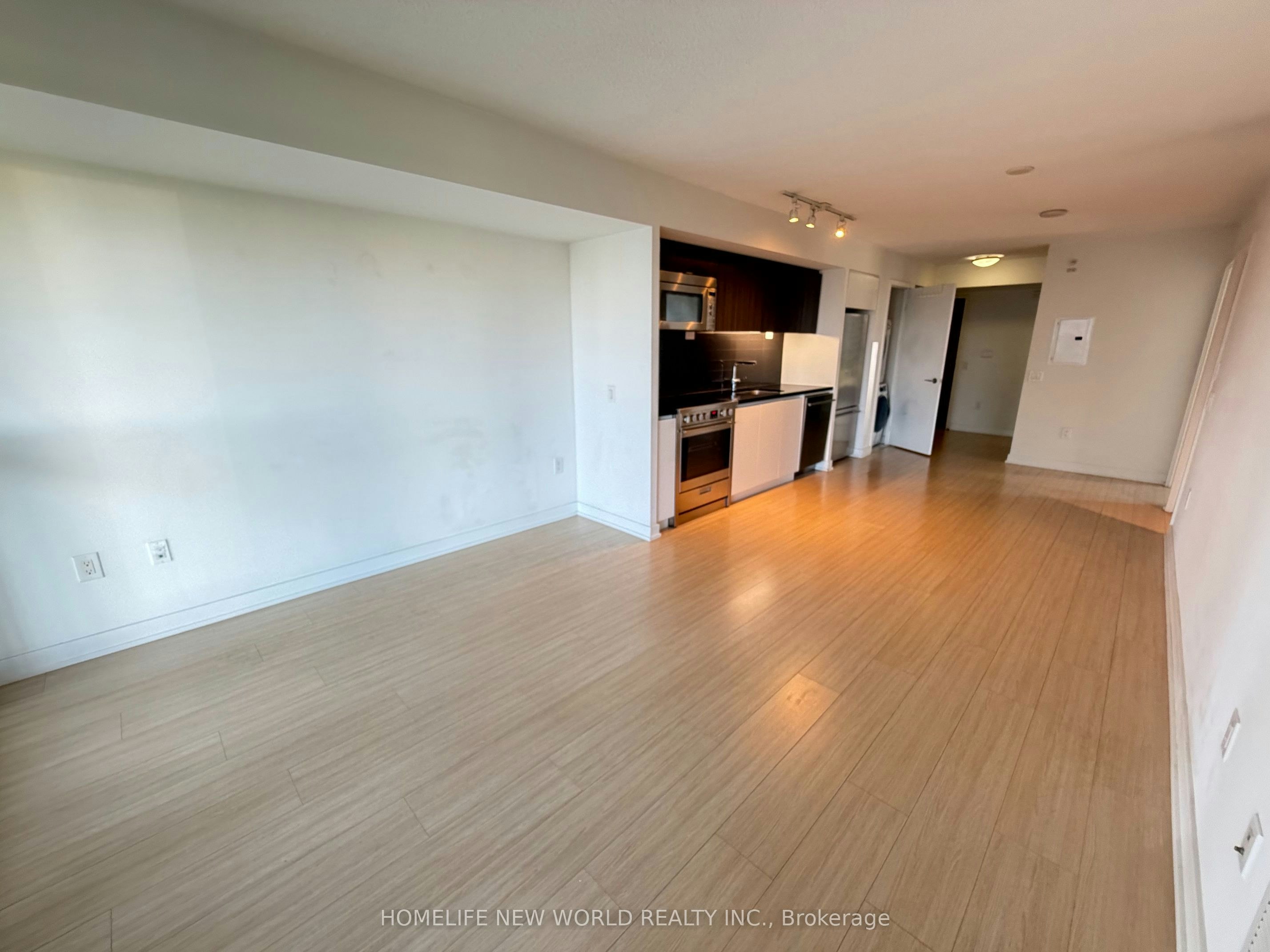 721-85 Queens Wharf Road, Toronto, ON, M5V 0J8 - 12