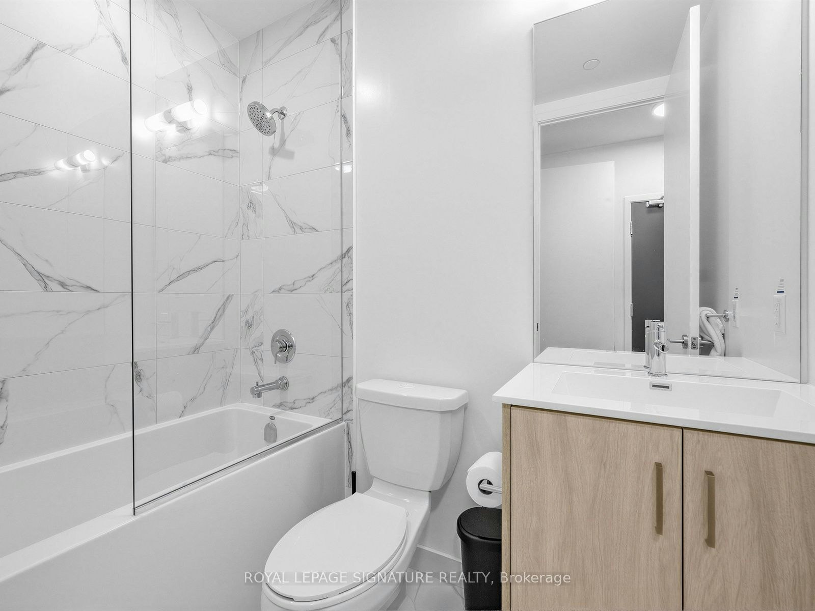508-180 Front Street E, Toronto, ON, M5A 0A9 - 4