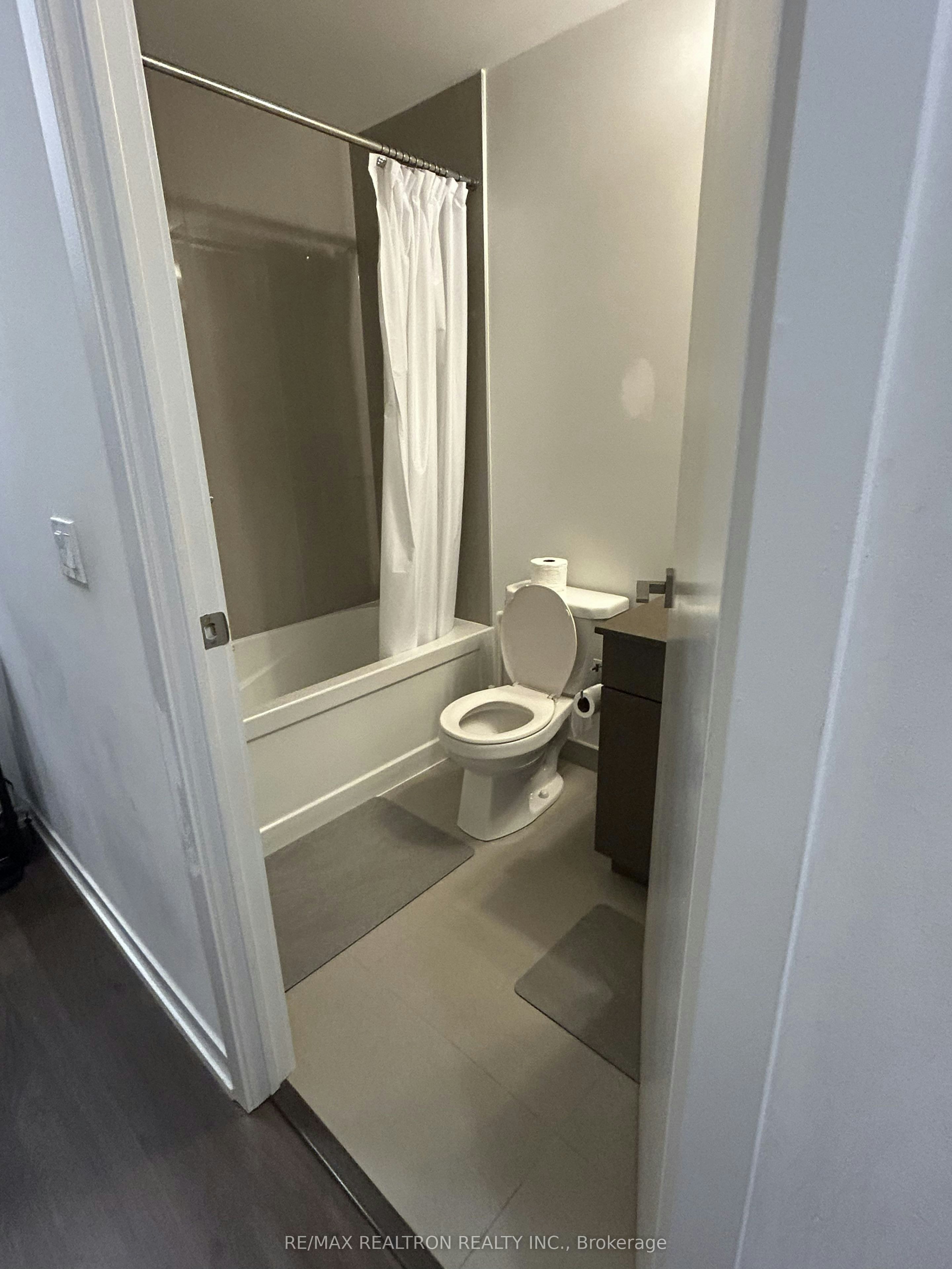 427-98 Lillian Street, Toronto, ON, M4S 0A5 - 9