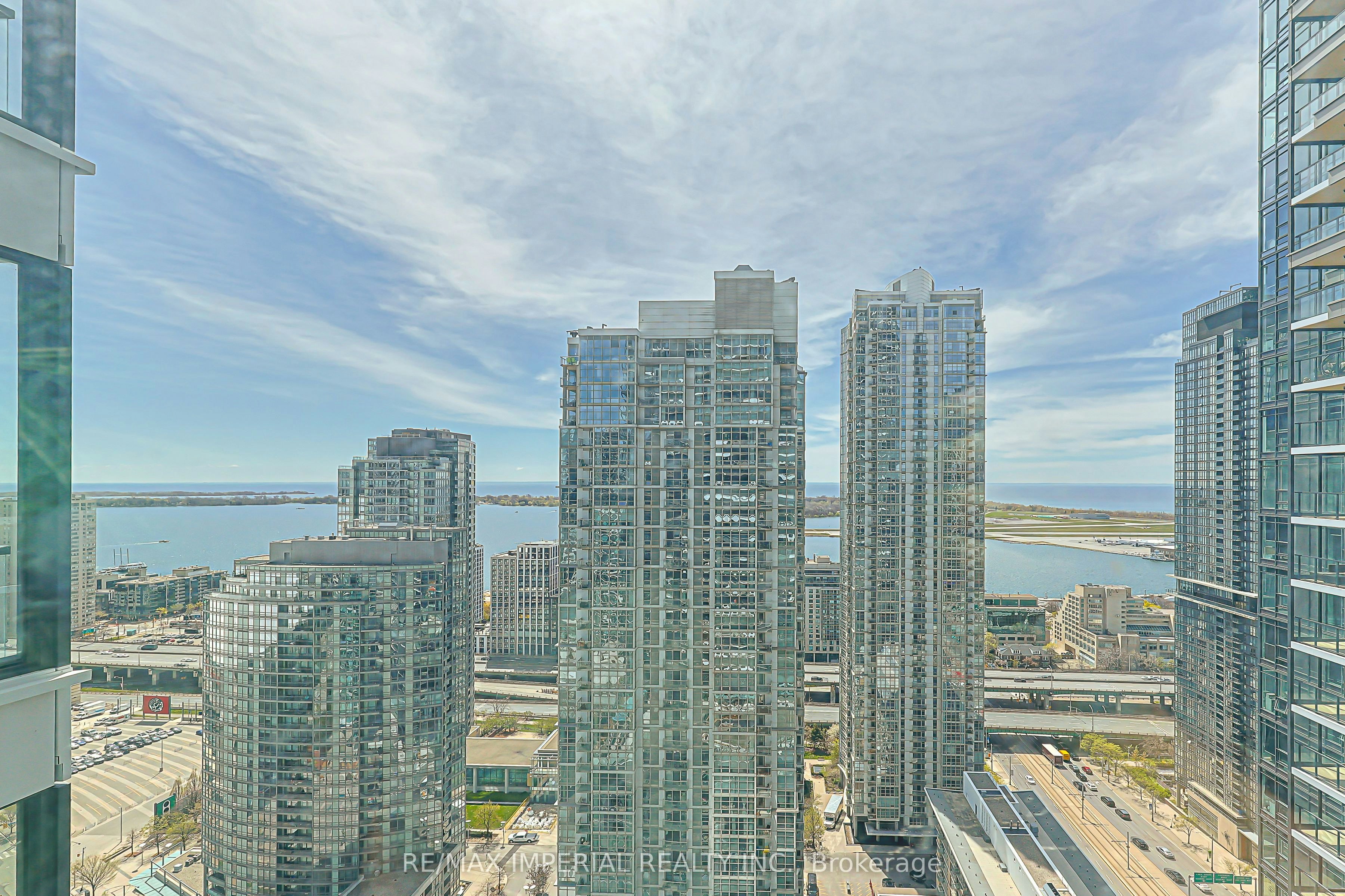 3510-1 Concord Cityplace Way, Toronto, ON, M5V 0X3 - 16